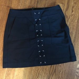 Black Express Skirt